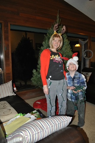 Christmas tree trimming 2